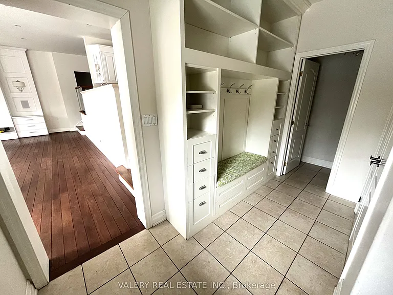 32 Belvedere Dr — Photo 15