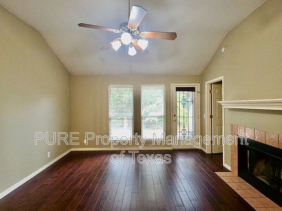 3rd image of 9106 Wellesley Dr