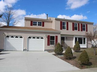 9 Dantley Dr, Howell, NJ 07731