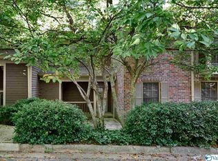 3002 Live Oak Ln SW, Huntsville, AL 35802