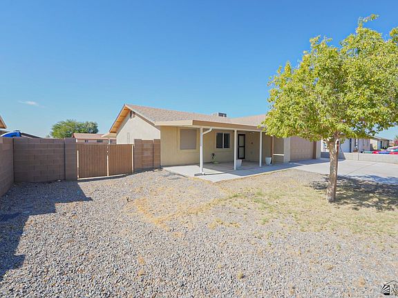 5th image of 8701 E 38th Pl