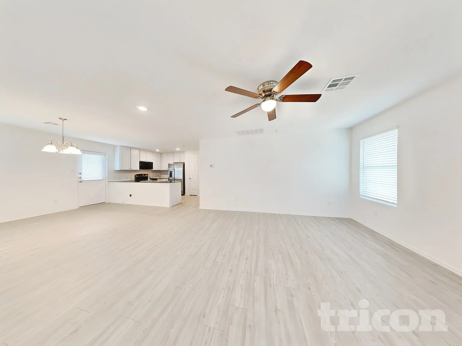 2528 Sweet Olive New Braunfels TX — Photo 3