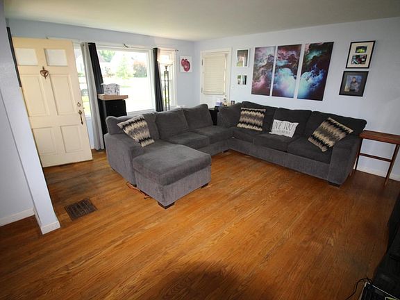 5th image of 1435 Helma Ave