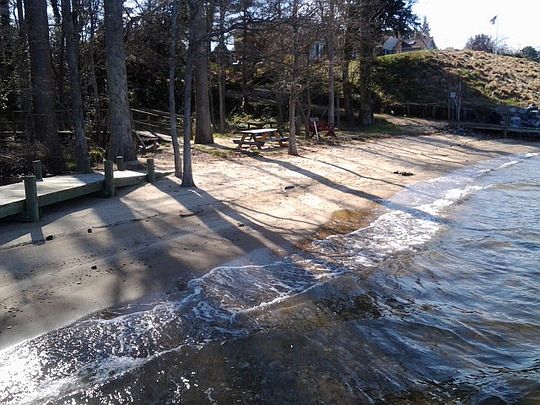 4th image of 165 Cobbs Shores Dr