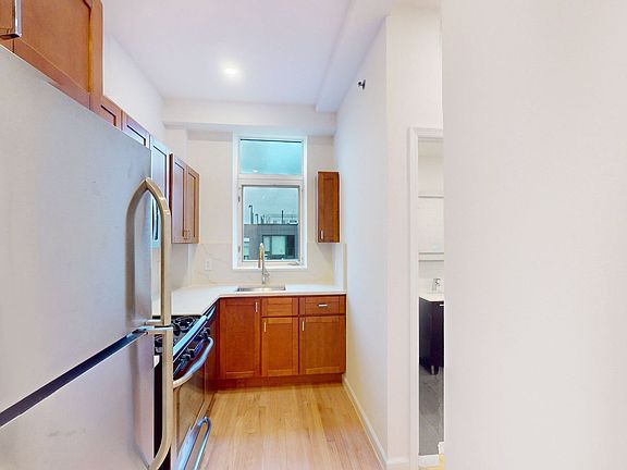 3rd image of 97 Grand Ave #7P