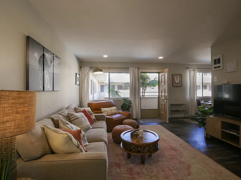 5015 Cape May Ave #207 — Photo 8