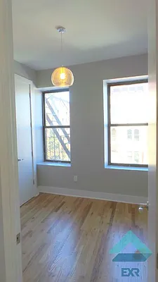 Rented by EXR | media 11