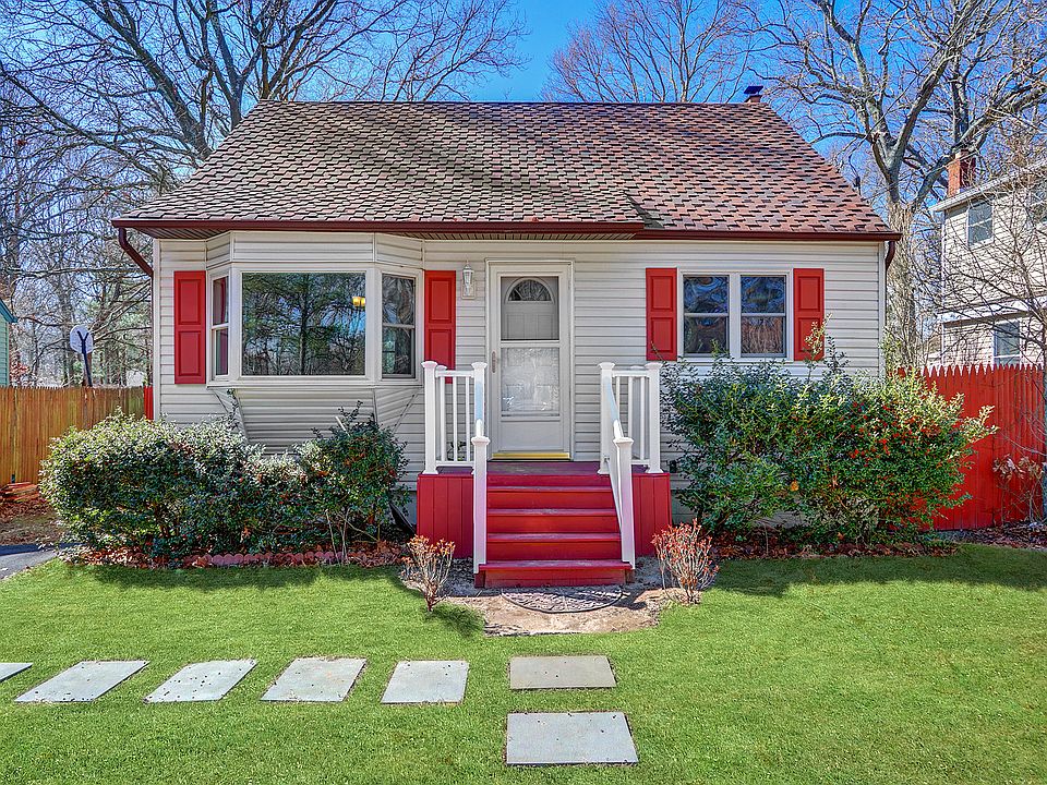 1st image of 465 Auborn Ave