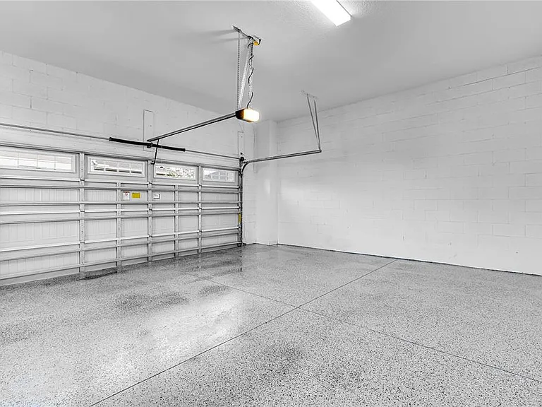10205 Pearson Ave — Photo 8