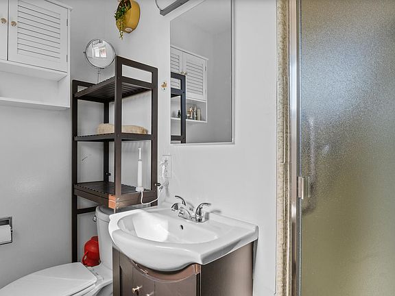 5th image of 1338 Thais Ln #1
