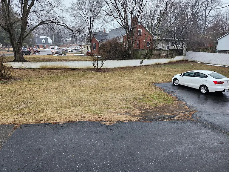 21 Port Republic Rd — Photo 28
