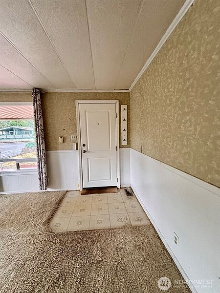 5th image of 930 Trosper Road SW #122