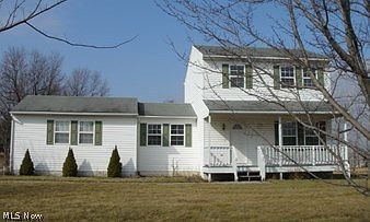 1st image of 753 Walnut Grove Dr