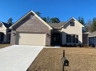 36 Waverly Ct, Hattiesburg, MS 39402