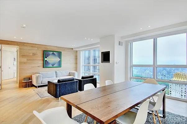 Rented by City Connections Realty | media 14