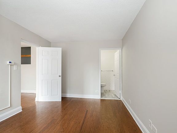 5th image of 540 Main St APT 748