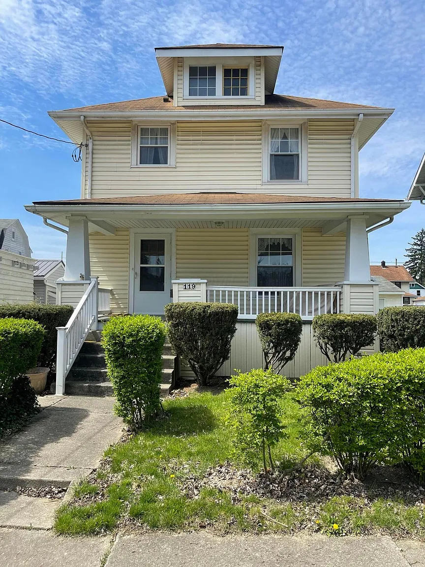119 Johnson St photo 1