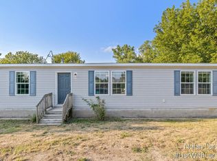 15252 White Rd, Bailey, MI 49303
