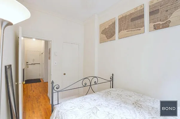 Rented by Bond New York | media 8