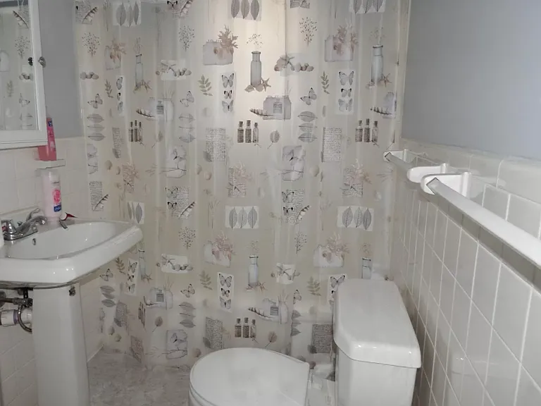 7602 Old Linton Hall Rd — Photo 10