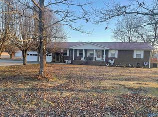 9903 County Road 38, Section, AL 35771