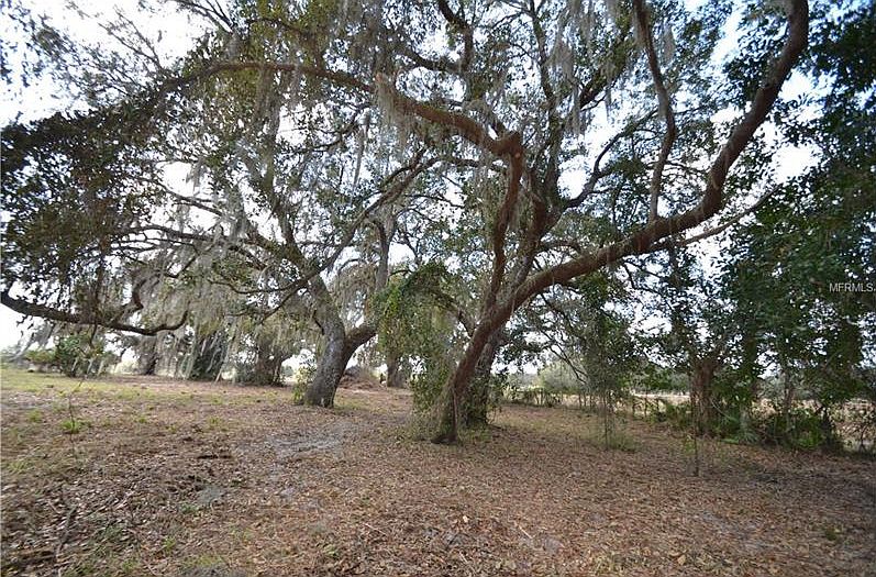 1st image of SE Durrance St