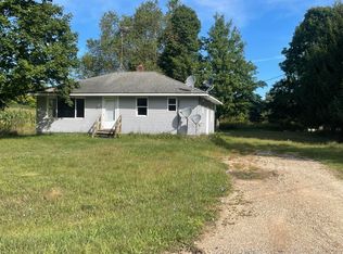 66 W Woodrow Rd, Shelby, MI 49455