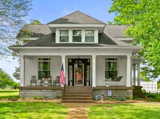 1217 E Church St, Orlinda, TN 37141