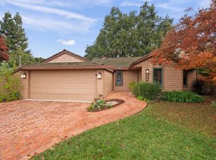 678 Arrowood Ct, Los Altos, CA 94024
