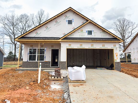2nd image of 321 Idell Ct Lot 4