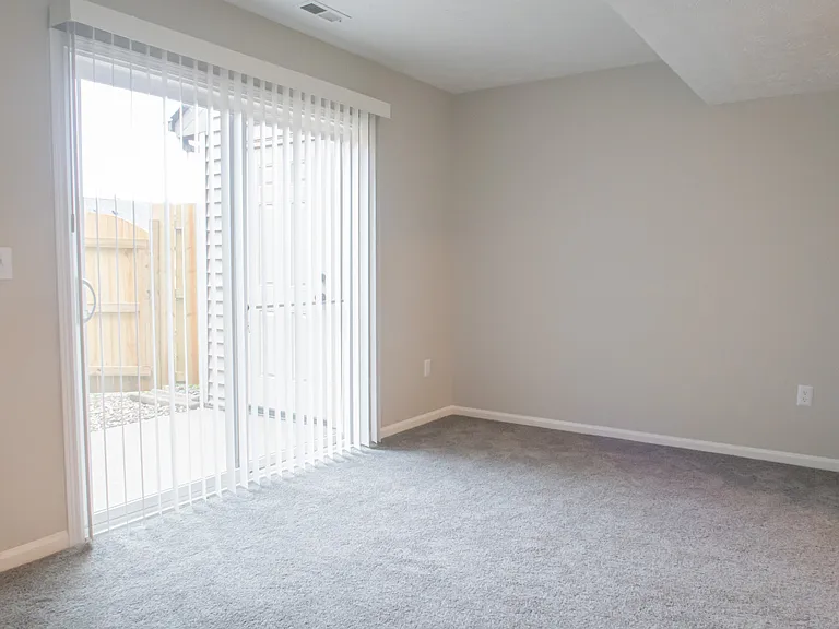 1100 E Ohio St — Photo 10