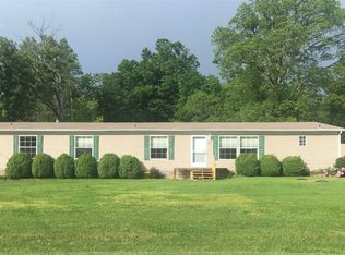 1055 Blackjack Rd, Radcliff, KY 40160