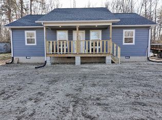 120 Sunny Ln, Oneida, TN 37841