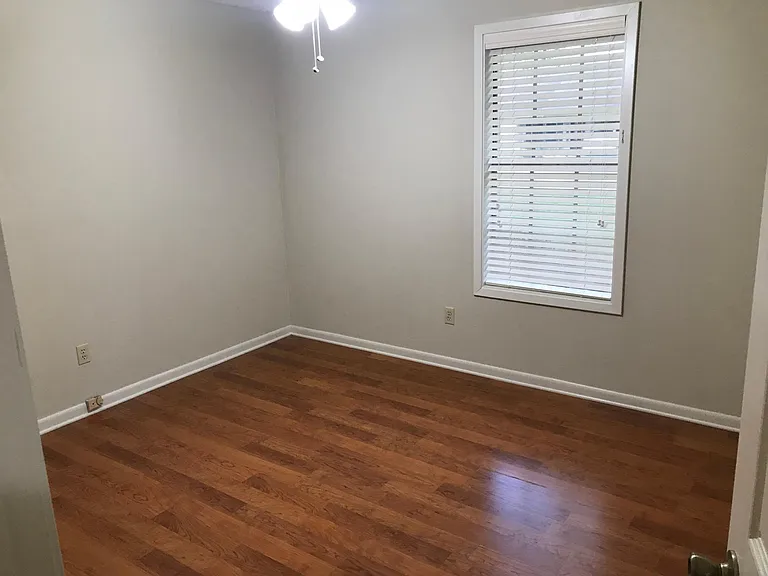306 Breton Dr — Photo 31