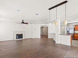 7519 Gramercy Crst, San Antonio, TX 78254
