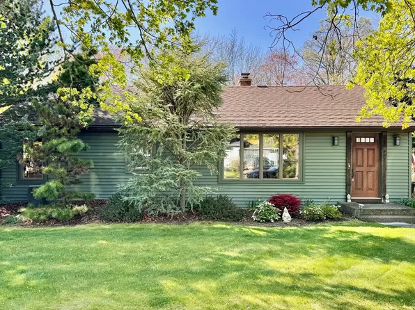 38 Wepawaug Drive, Milford, CT 06461