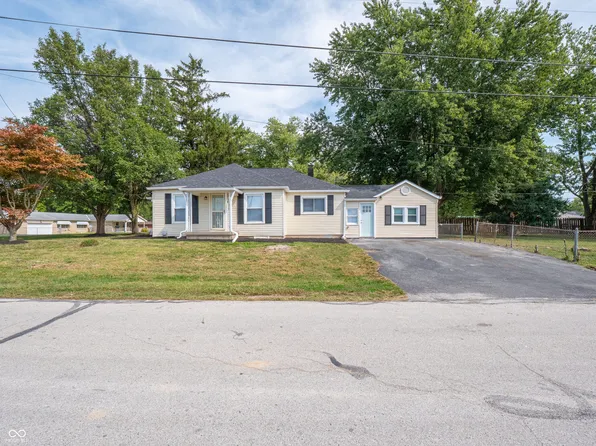 5745 S County Road 150 E, Clayton, IN 46118