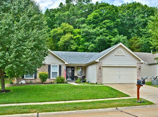 761 Emerald Oaks Ct, Eureka, MO 63025