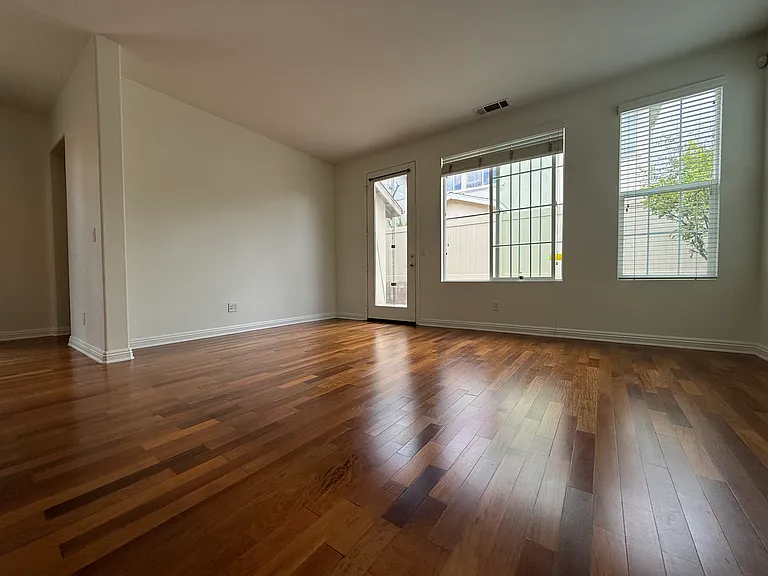 53 Arborwood — Photo 16