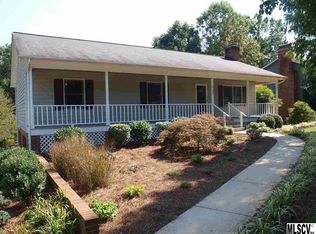 2108 21st St NE, Hickory, NC 28601