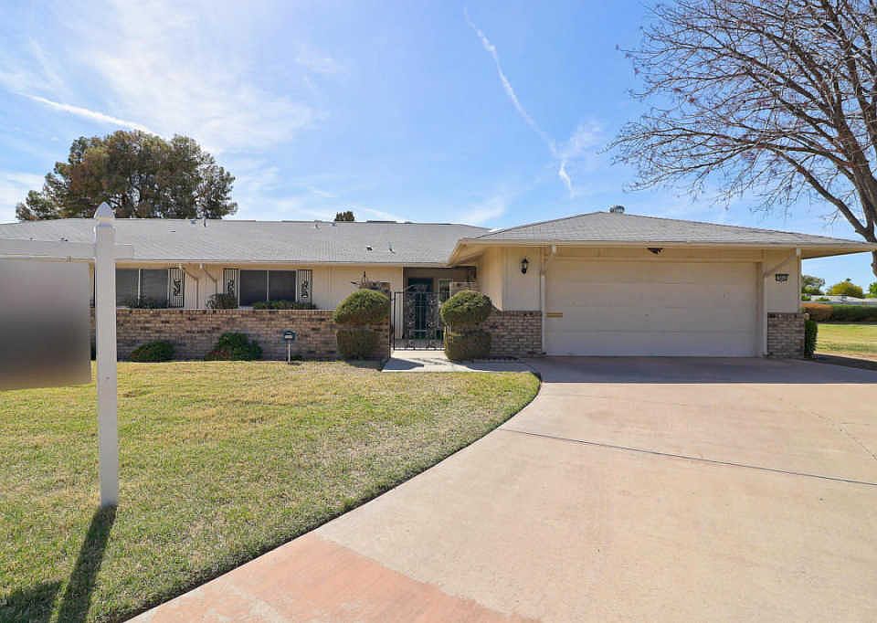1st image of 18042 N Highwood Ct