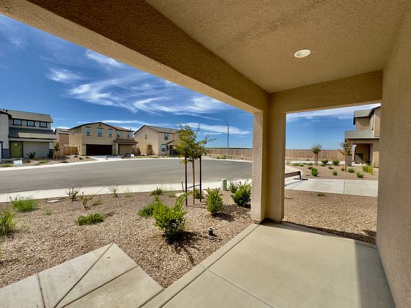 5th image of 4178 Clary Ct