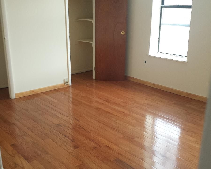 1st image of 180 Bay 17 St
