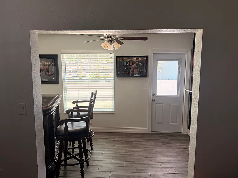 4208 Northampton Dr — Photo 12
