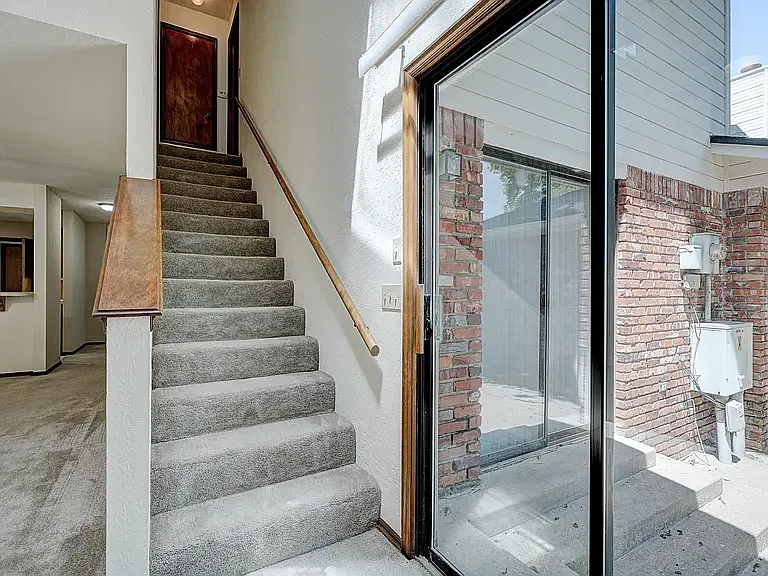 639 36th Ave NW — Photo 26