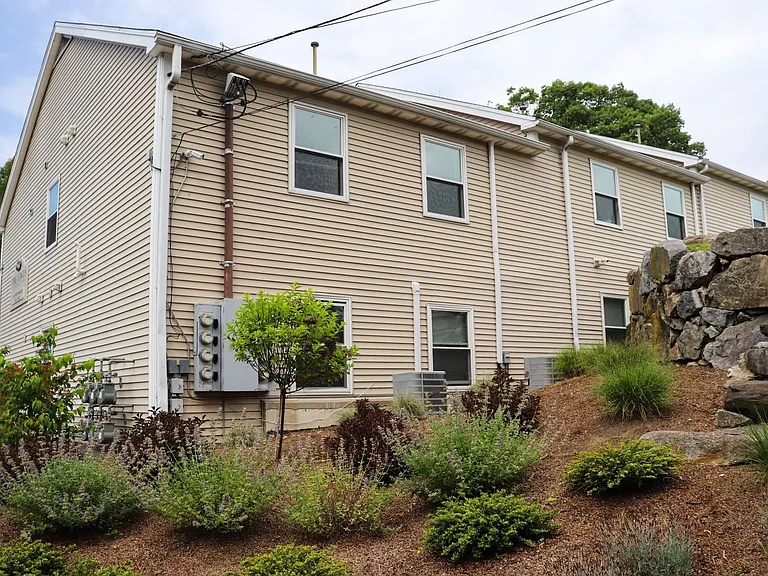26 Novak St — Photo 12