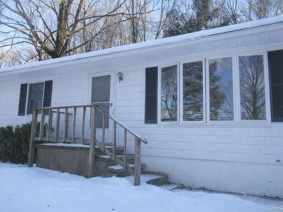 1st image of 270 Buckshollow Road