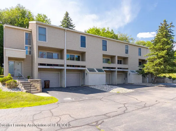 2099 Fox Hollow Dr, Okemos, MI 48864