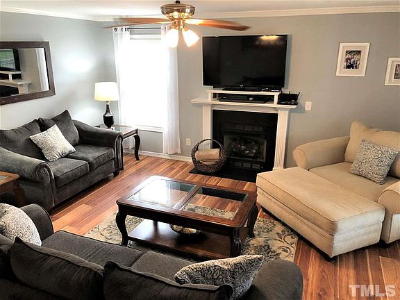 5th image of 3643 Ashton Glen Ln