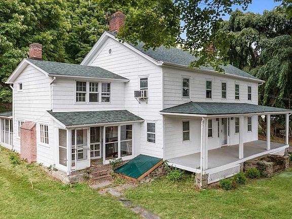 2nd image of 338-333 Van Duze Wallkill Town